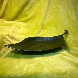 Fitz and Floyd Hammered Large Black Brown Leaf Serving Tray Made in India